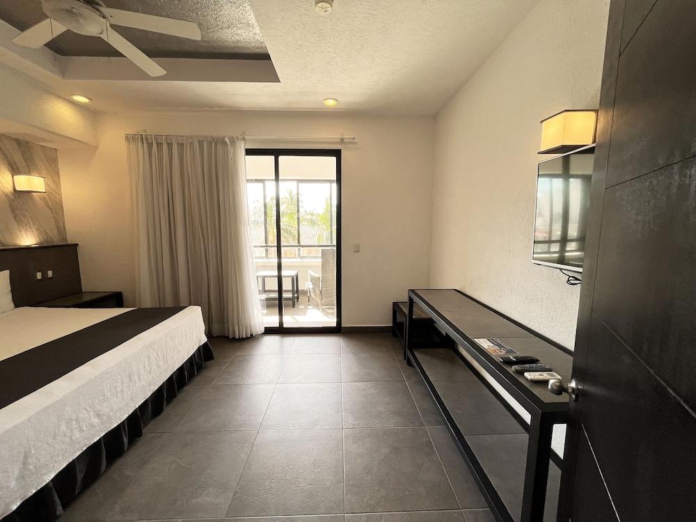 Hotel Mx Portal Maya Playa del Carmen Exteriör bild